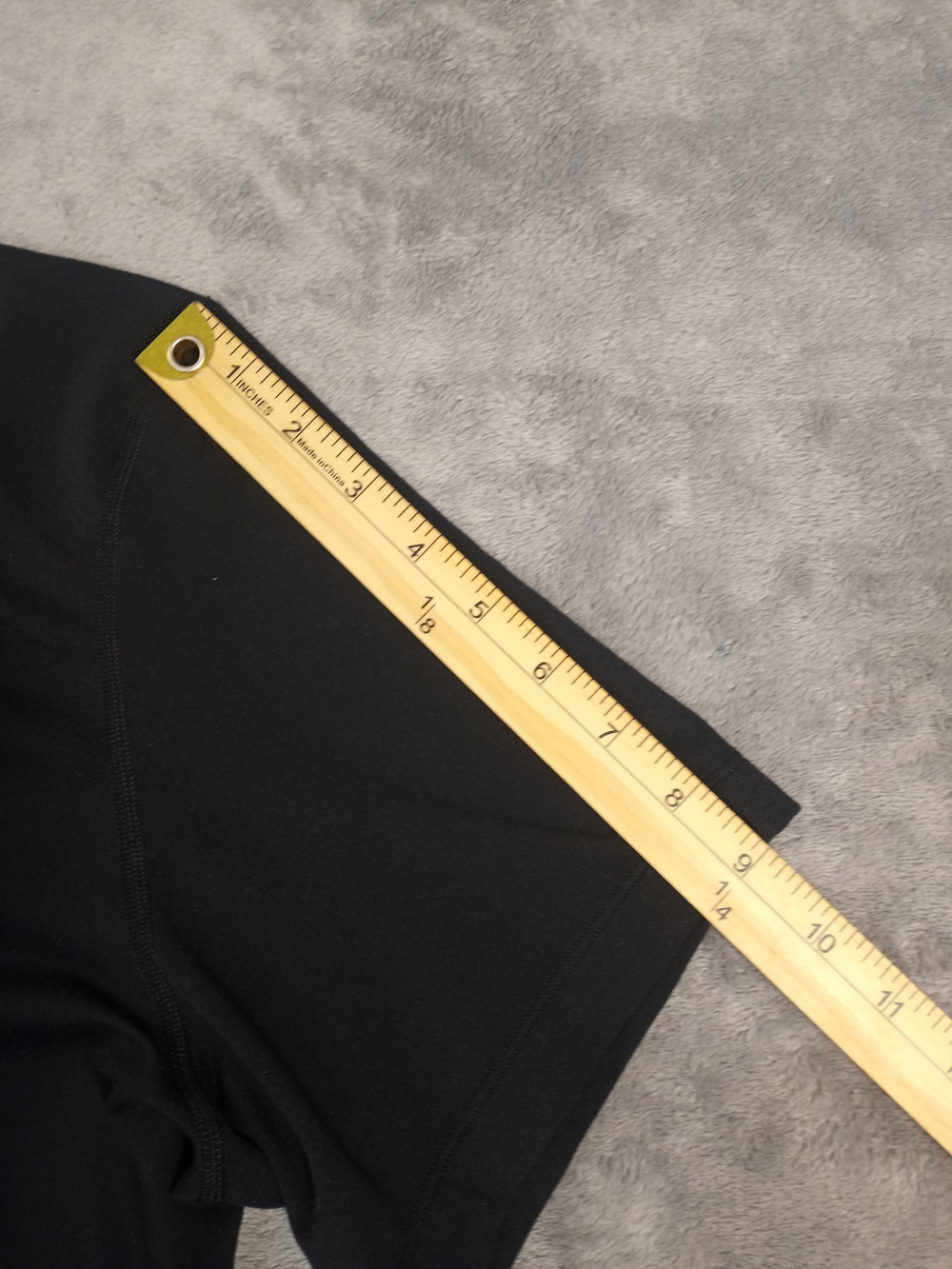 Lululemon Men's Black Crew Neck T-Shirt Size Large - Picture 8 of 9